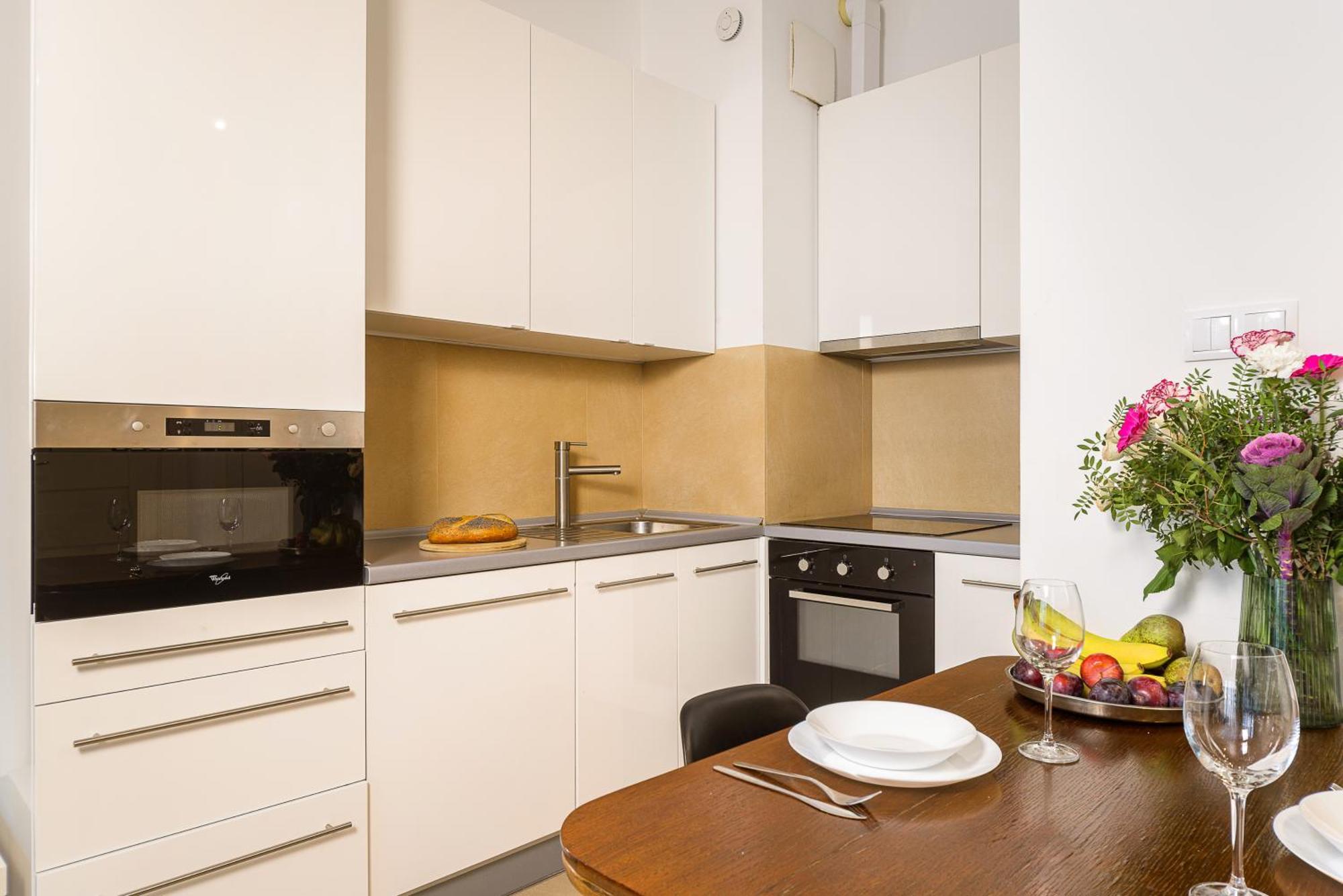 P&O Serviced Apartments Rydygiera Warsaw Exterior photo